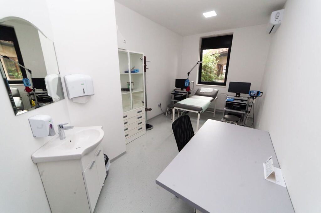 clinic2